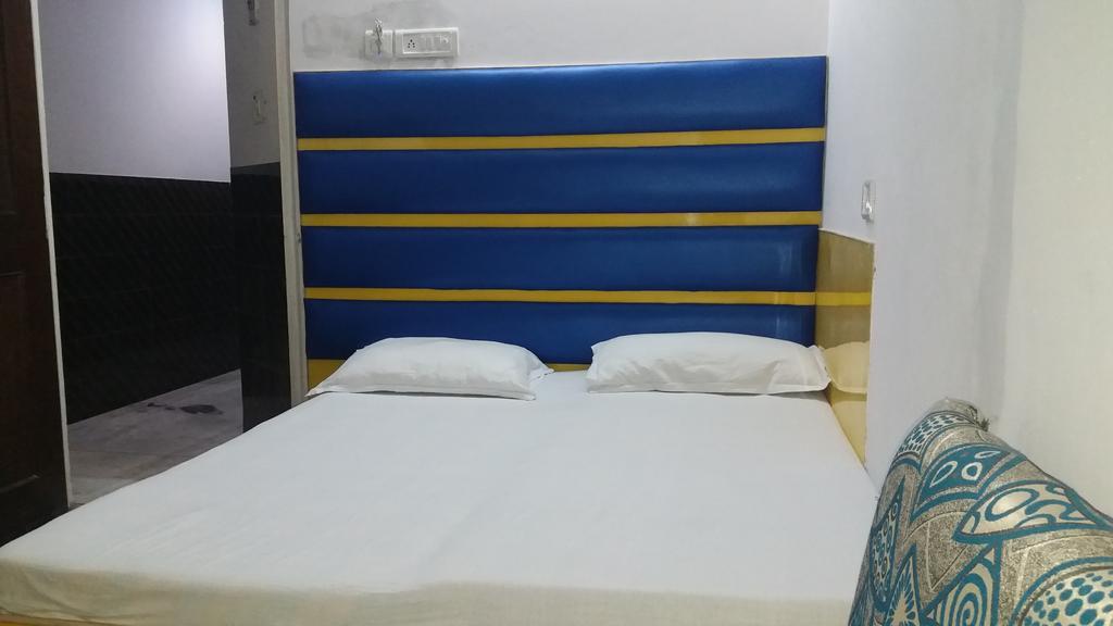 Hotel Kwality Νέο Δελχί Εξωτερικό φωτογραφία