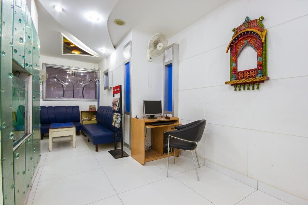 Hotel Kwality Νέο Δελχί Εξωτερικό φωτογραφία