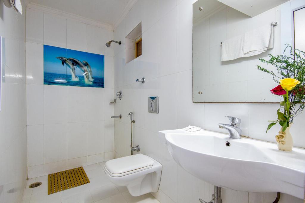 Hotel Kwality Νέο Δελχί Εξωτερικό φωτογραφία