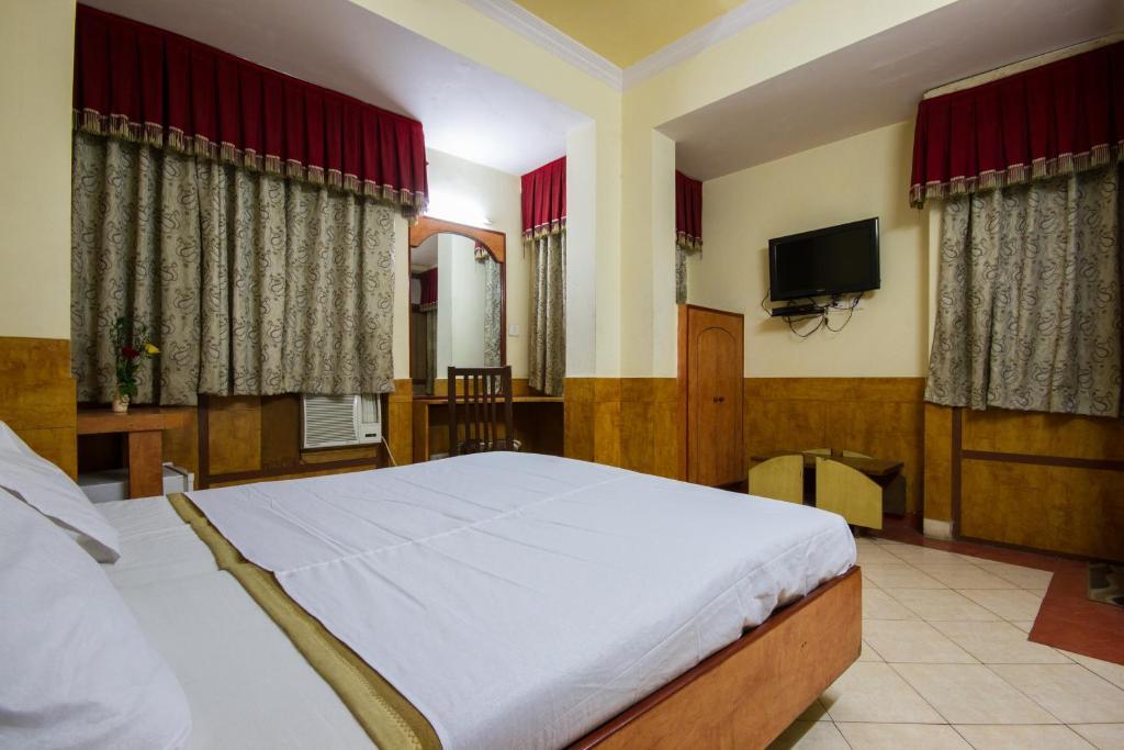 Hotel Kwality Νέο Δελχί Εξωτερικό φωτογραφία